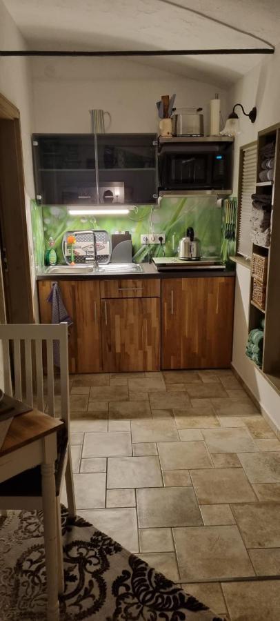 Monteur-Ferienwohnung Ot Naundorf Naundorf  Bagian luar foto