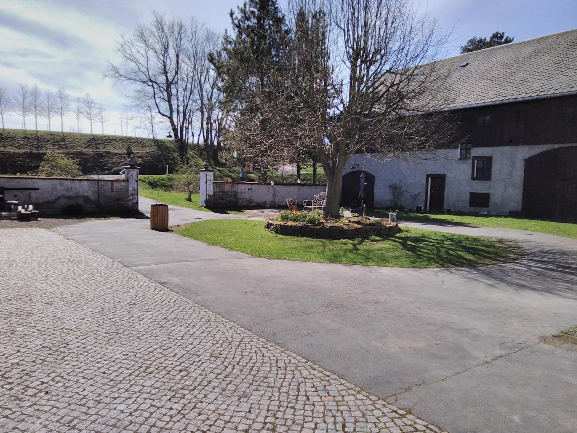Monteur-Ferienwohnung Ot Naundorf Naundorf  Bagian luar foto